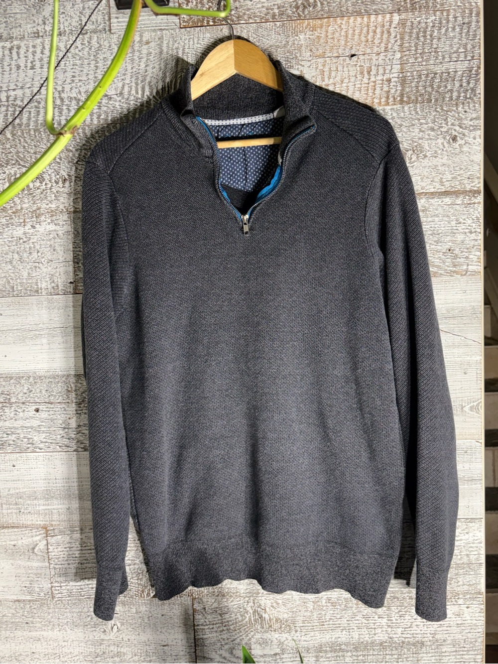 Robert Graham | Knit Quarter 1/4-Zip Pullover Sweater - Men's Large, Gray